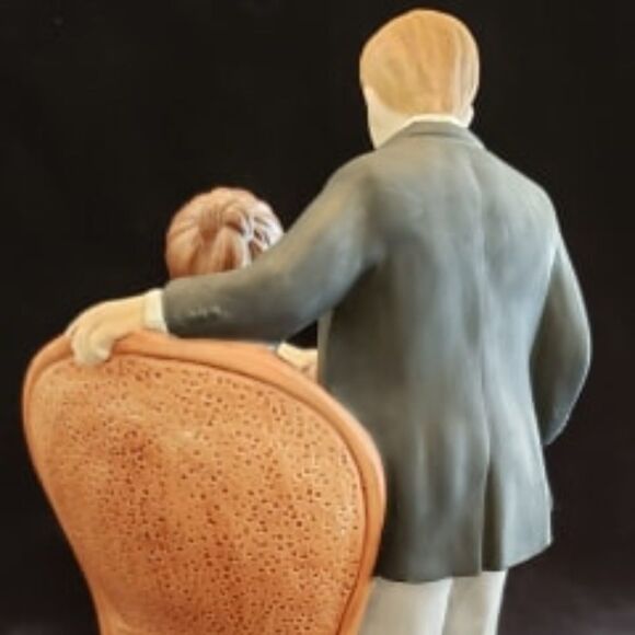 Vintage Homco Porcelain Family Figurine #1401 - Picture 3 of 5